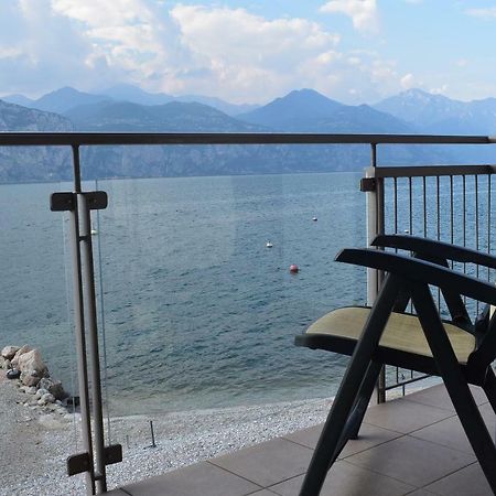 Hotel Garni Vela D'Oro 布雷佐内加尔达 外观 照片