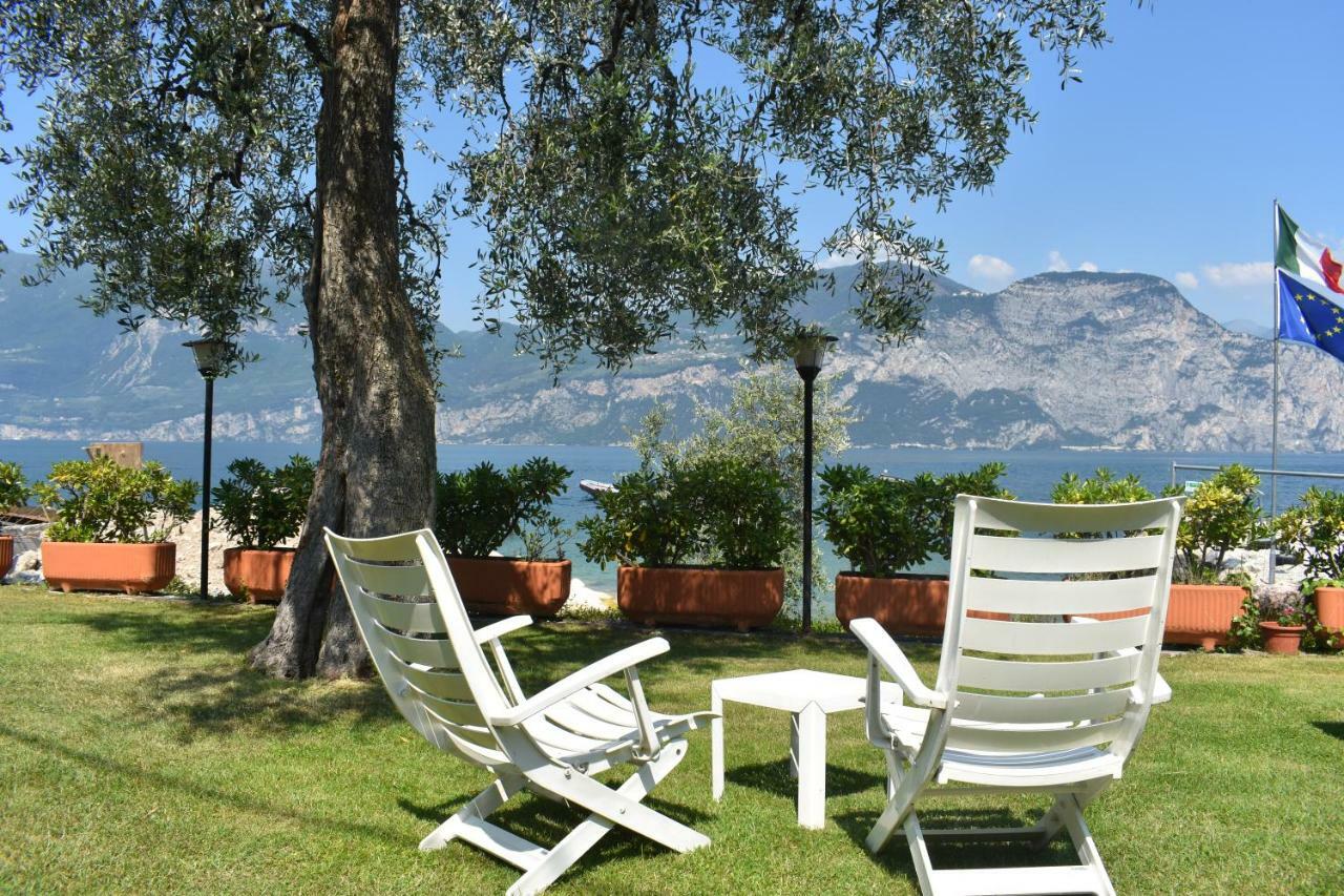 Hotel Garni Vela D'Oro 布雷佐内加尔达 外观 照片